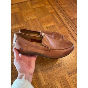 BORN LEATHER SLIP ON LOAFER 11